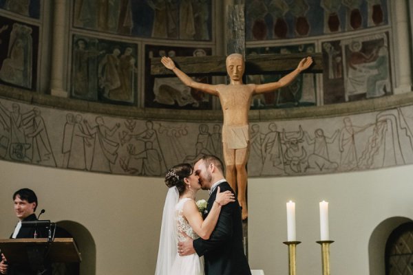 Kirchliche Hochzeit im Dezember - Pauluskirche und Orangerie – Foto 41