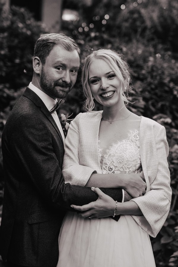 Kirchliche Hochzeit in Walluf und Feier auf dem Weingut Balthasar Ress – Foto 102