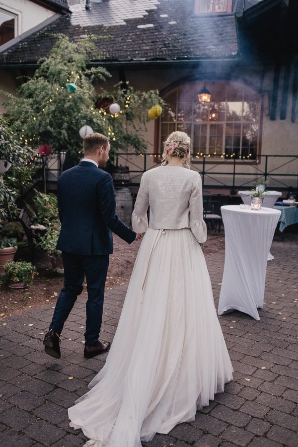 Kirchliche Hochzeit in Walluf und Feier auf dem Weingut Balthasar Ress – Foto 106