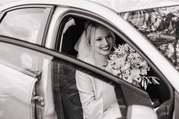 Kirchliche Hochzeit in Walluf und Feier auf dem Weingut Balthasar Ress – Foto 21