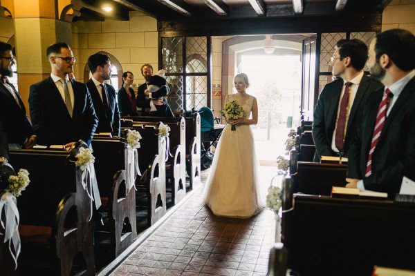 Kirchliche Hochzeit in Walluf und Feier auf dem Weingut Balthasar Ress – Foto 24