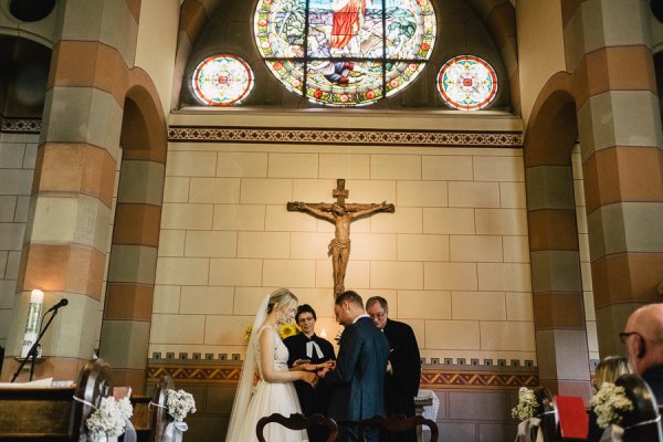 Kirchliche Hochzeit in Walluf und Feier auf dem Weingut Balthasar Ress – Foto 31