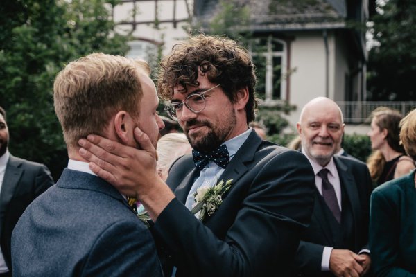 Kirchliche Hochzeit in Walluf und Feier auf dem Weingut Balthasar Ress – Foto 36