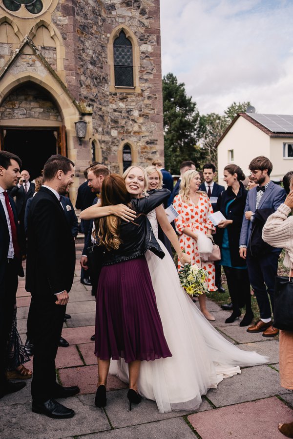 Kirchliche Hochzeit in Walluf und Feier auf dem Weingut Balthasar Ress – Foto 44
