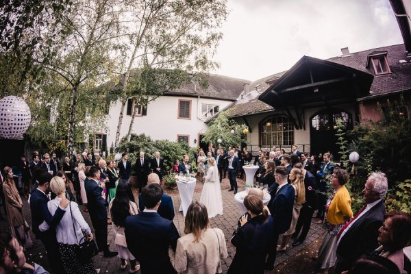 Kirchliche Hochzeit in Walluf und Feier auf dem Weingut Balthasar Ress – Foto 71