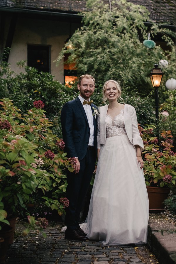 Kirchliche Hochzeit in Walluf und Feier auf dem Weingut Balthasar Ress – Foto 95
