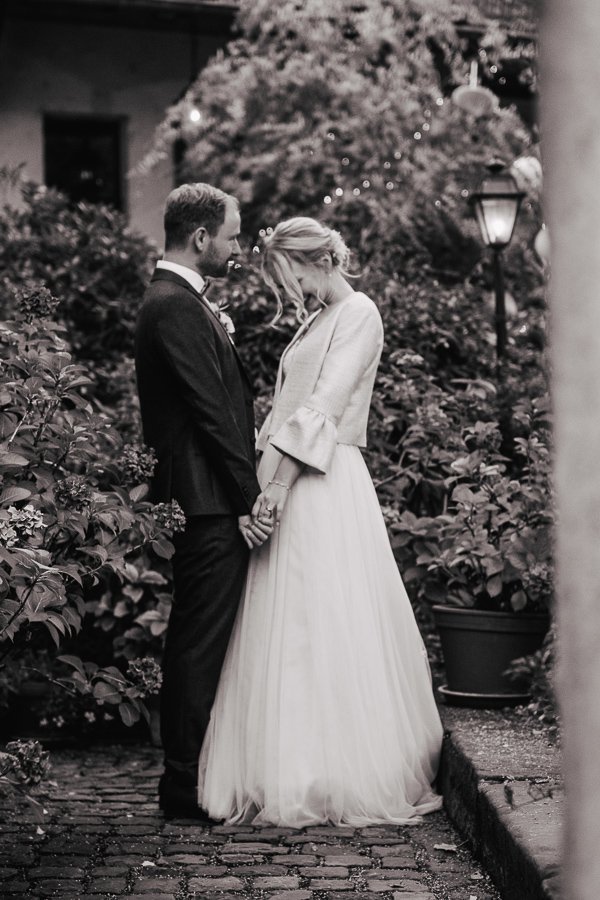 Kirchliche Hochzeit in Walluf und Feier auf dem Weingut Balthasar Ress – Foto 97