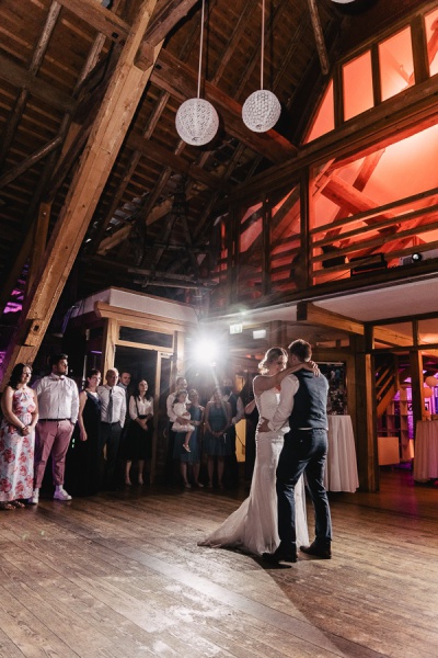Hochzeit in Offenbach mit Feier auf dem Gut Hühnerhof – Foto 178