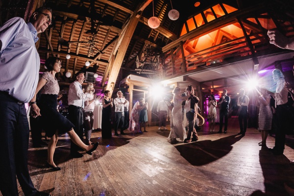 Hochzeit in Offenbach mit Feier auf dem Gut Hühnerhof – Foto 189