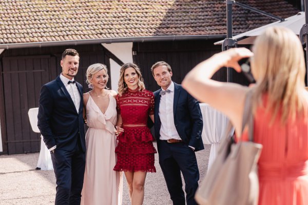 Standesamtliche Hochzeit in Erbach und Feier im Burghof in Kirchbrombach – Foto 108