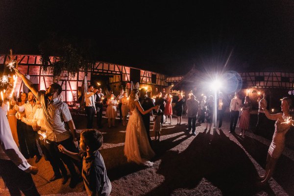 Standesamtliche Hochzeit in Erbach und Feier im Burghof in Kirchbrombach – Foto 148