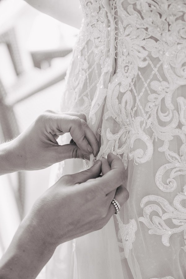 Standesamtliche Hochzeit in Erbach und Feier im Burghof in Kirchbrombach – Foto 26