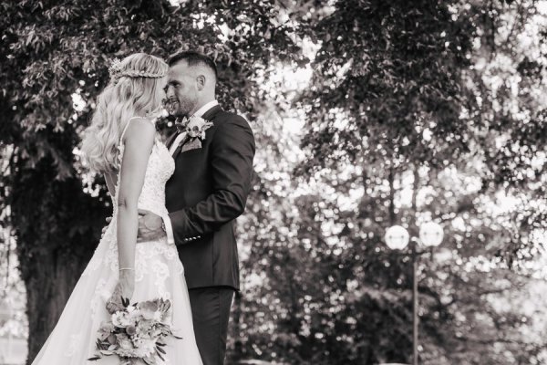 Standesamtliche Hochzeit in Erbach und Feier im Burghof in Kirchbrombach – Foto 77
