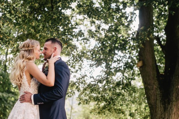 Standesamtliche Hochzeit in Erbach und Feier im Burghof in Kirchbrombach – Foto 78