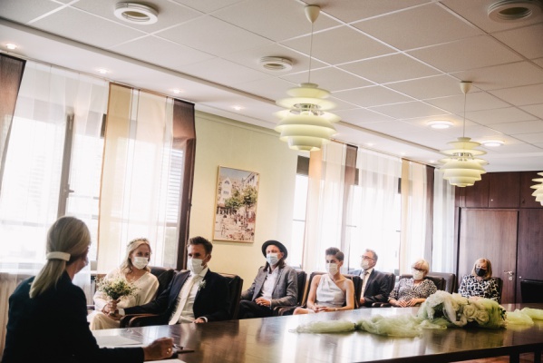 Standesamtliche Hochzeit in Pfungstadt in der Corona-Zeit – Foto 14