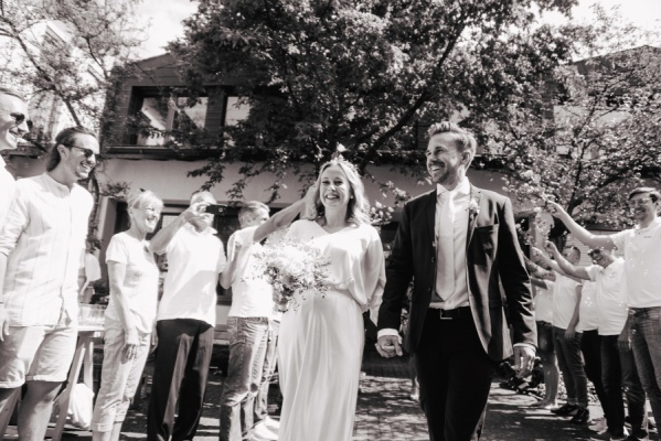 Standesamtliche Hochzeit in Pfungstadt in der Corona-Zeit – Foto 19