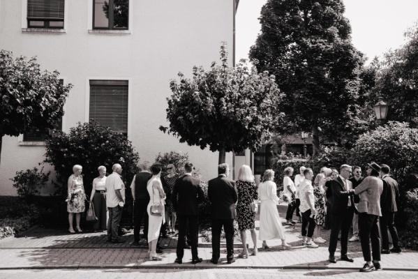 Standesamtliche Hochzeit in Pfungstadt in der Corona-Zeit – Foto 8