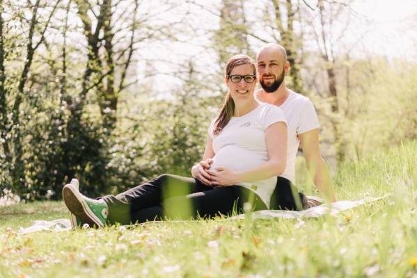 Babybauchfotos in der Natur - Odenwald – Foto 14