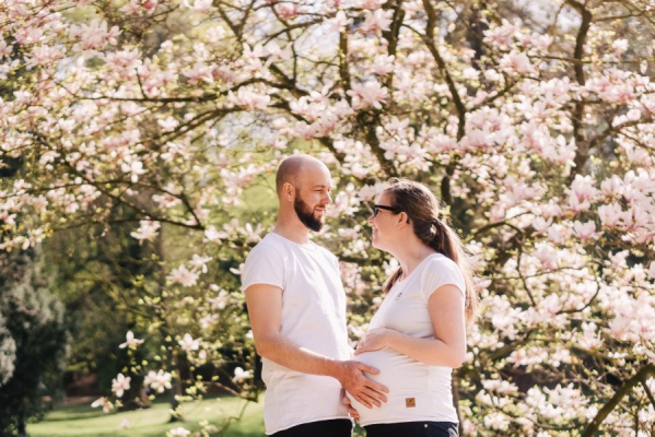Babybauchfotos in der Natur - Odenwald – Foto 18