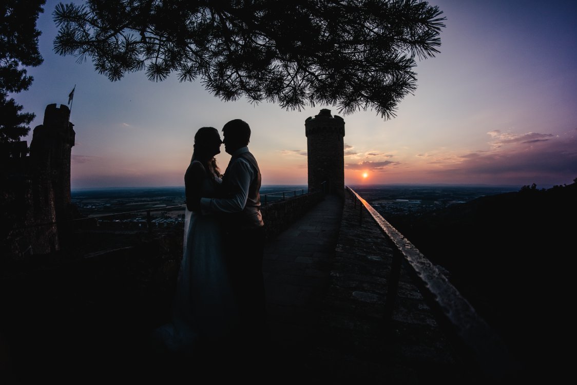 Kirchliche Hochzeit in Zwingenberrg und Feier auf dem Auerbacher Schloss