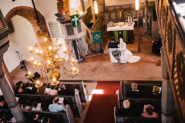 Kirchliche Hochzeit in Zwingenberrg und Feier auf dem Auerbacher Schloss – Foto 15
