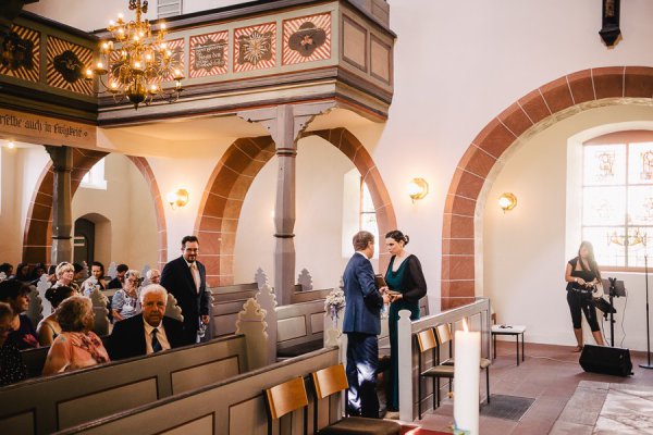 Kirchliche Hochzeit in Zwingenberrg und Feier auf dem Auerbacher Schloss – Foto 4