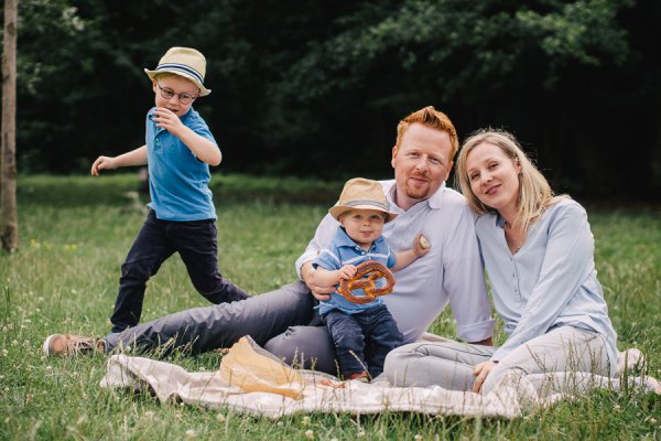 Familienfotos mit Spiderman – Foto 25