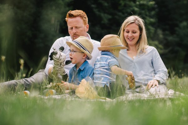 Familienfotos mit Spiderman – Foto 26