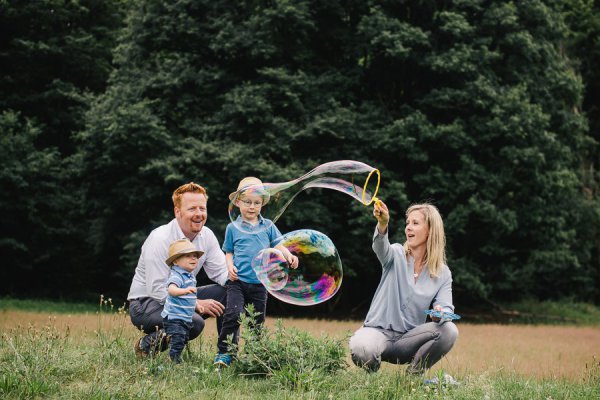 Familienfotos mit Spiderman – Foto 31