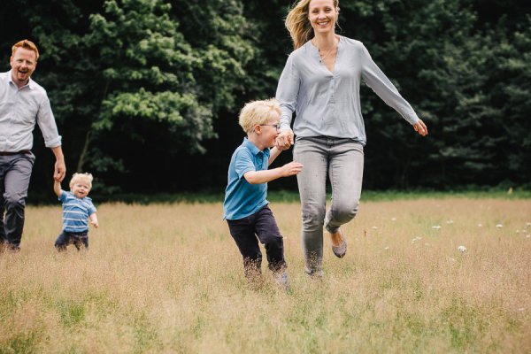 Familienfotos mit Spiderman – Foto 38