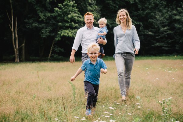 Familienfotos mit Spiderman – Foto 40