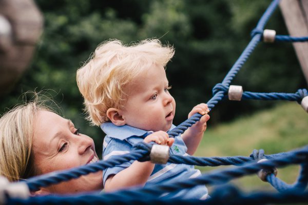 Familienfotos mit Spiderman – Foto 6