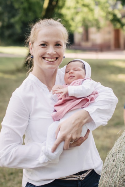 Mehrgenerationen Sommer-Familienshooting  – Foto 13