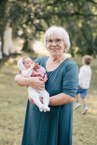 Mehrgenerationen Sommer-Familienshooting  – Foto 14