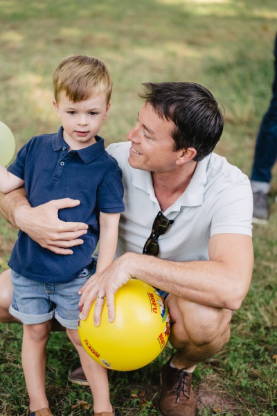Familienfotos im Sommer in Darmstadt im Park – Foto 3