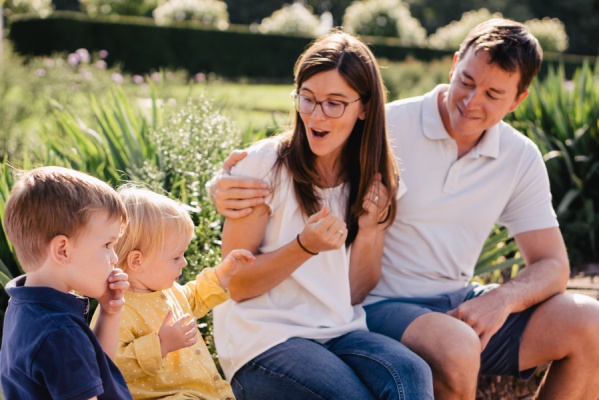 Familienfotos im Sommer in Darmstadt im Park – Foto 29
