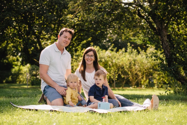 Familienfotos im Sommer in Darmstadt im Park – Foto 34